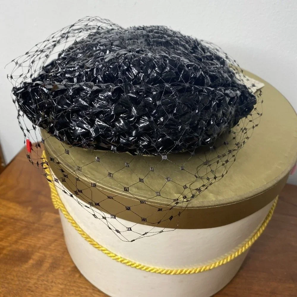 Chanda Boutique Black Hat Red pin Straw Netting Lined Combs Pillbox Hat Vintage